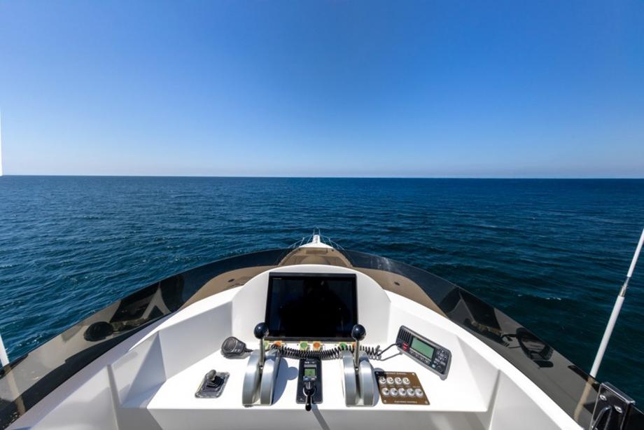 yacht Chiron
