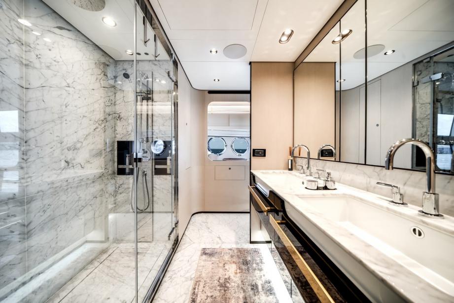 yacht Scudo