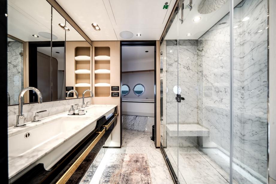 yacht Scudo