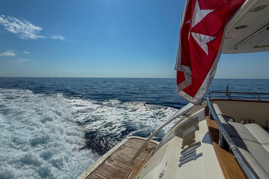 yacht Timeout Together
