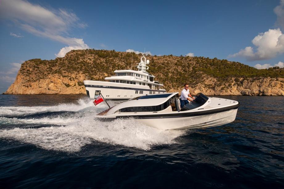 yacht Promise.
