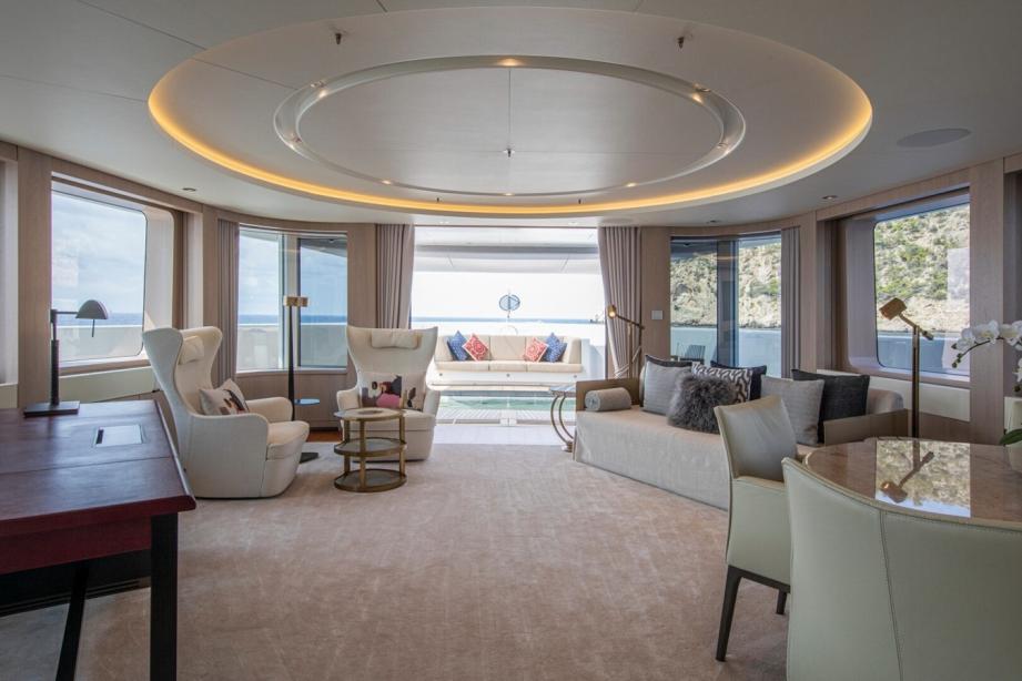 yacht Promise.