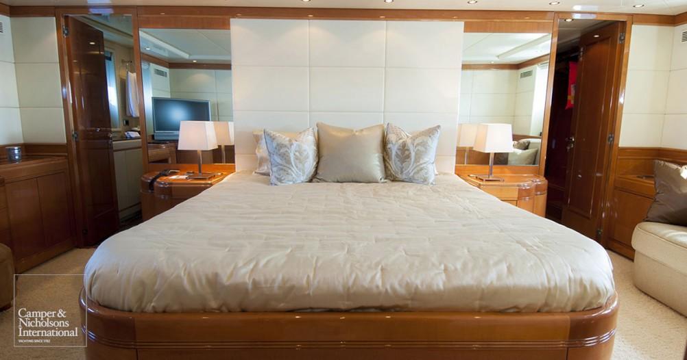 yacht Quantum of Seas
