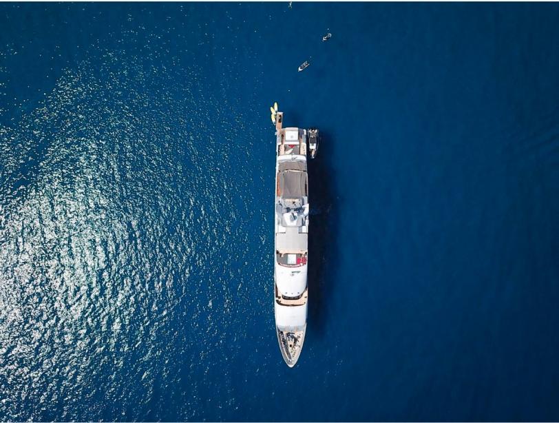 yacht Magna Grecia
