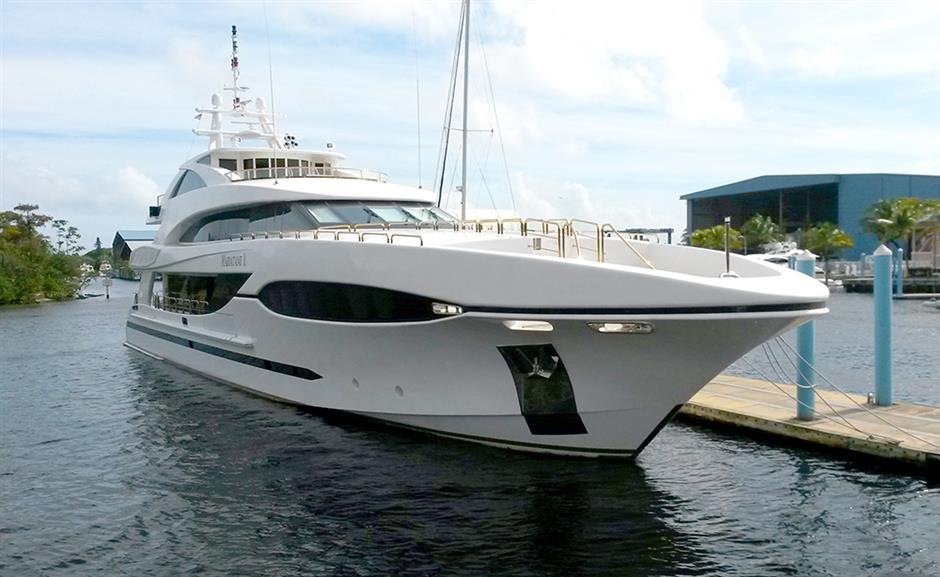 yacht Golden Touch II