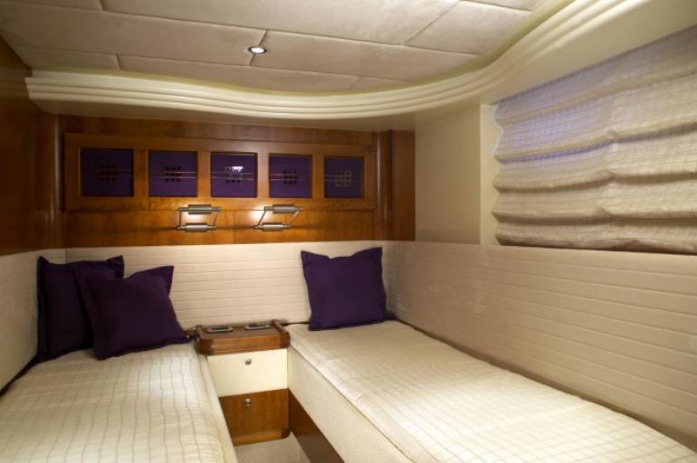 yacht Mariclaire