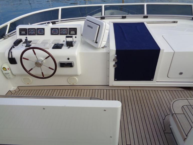 yacht Mariclaire