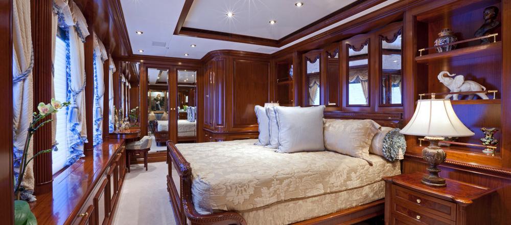 yacht Horizons III