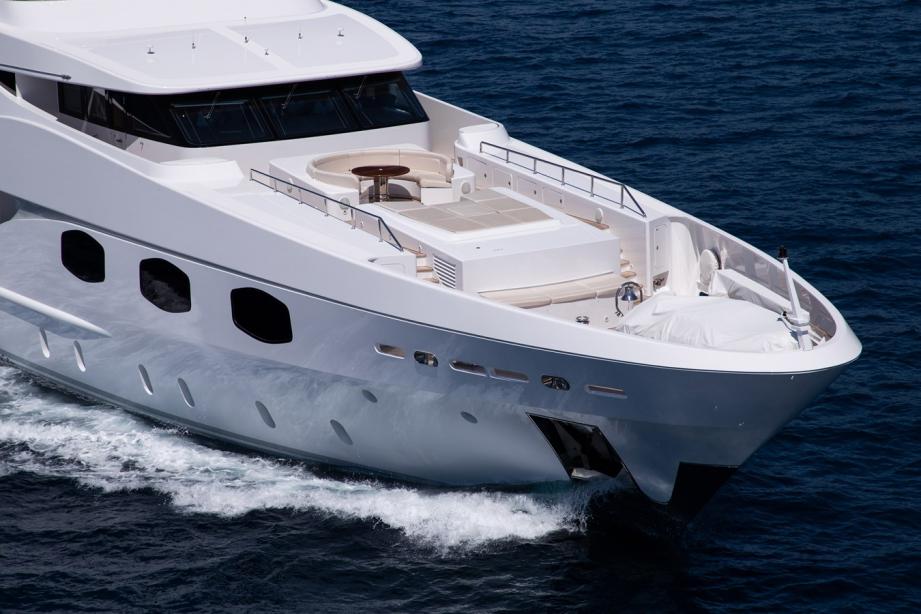 yacht Eleni