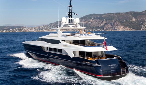 yacht Mischief
