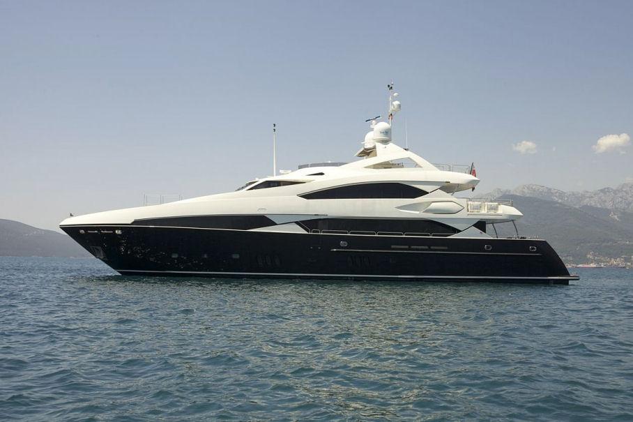yacht Moliver