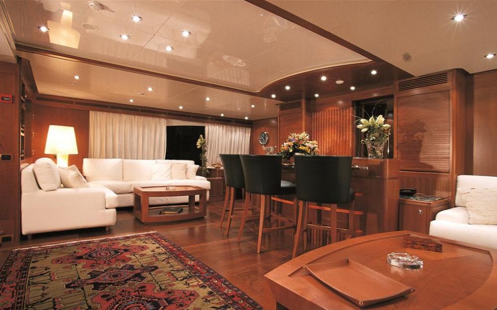 yacht More