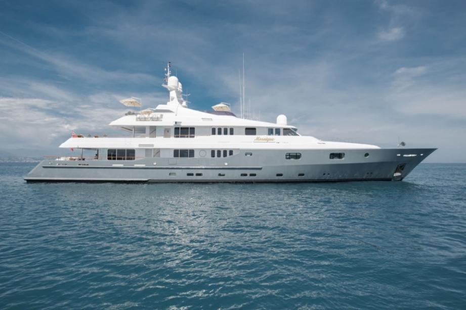 yacht Mosaique