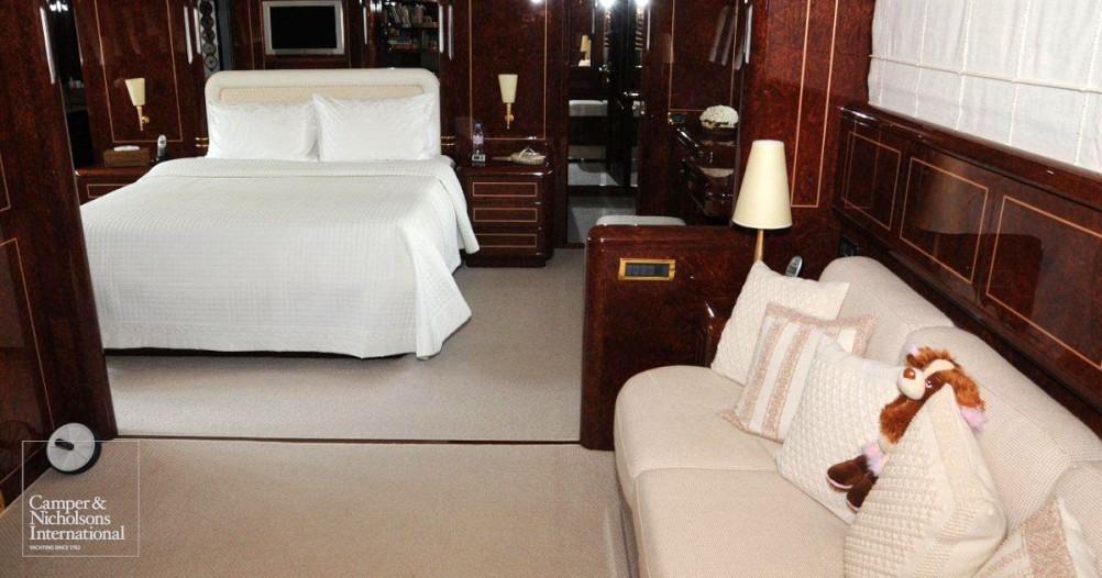 yacht Negara