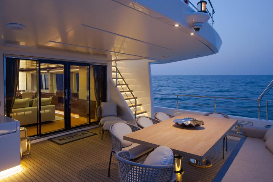 yacht Como