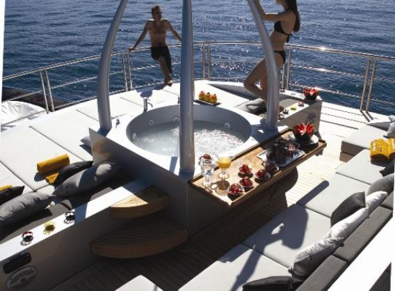 yacht Ocean Seven