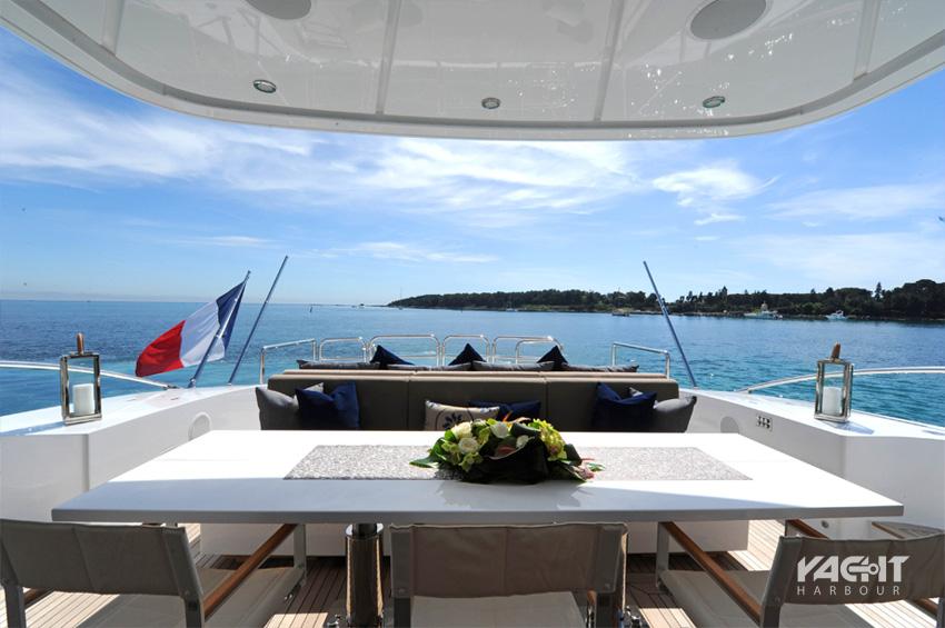 Motor yacht Phoenician Italyacht Yacht Harbour