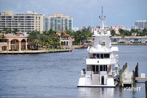 Motor yacht Mizu - Oceanfast - Yacht Harbour