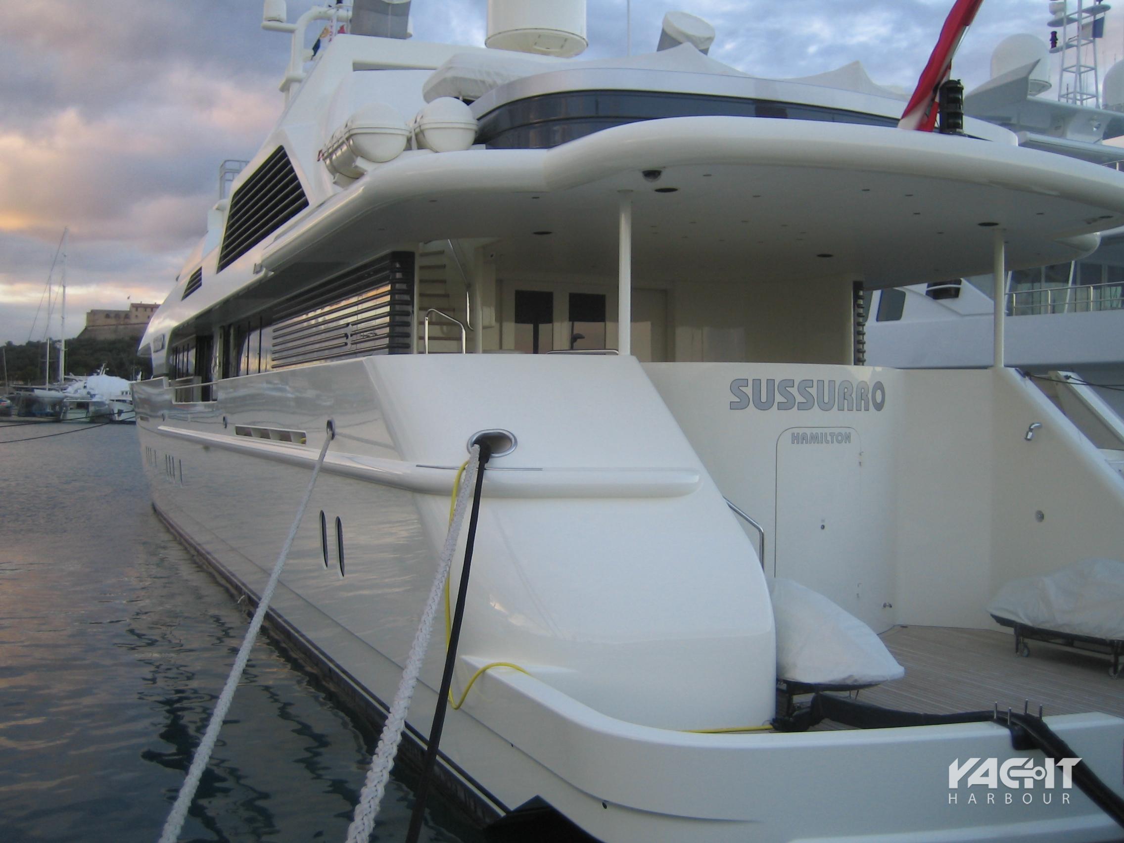 motor yacht sussurro