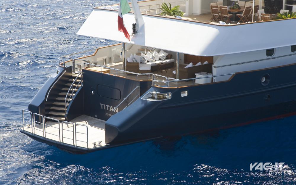 titan motor yacht