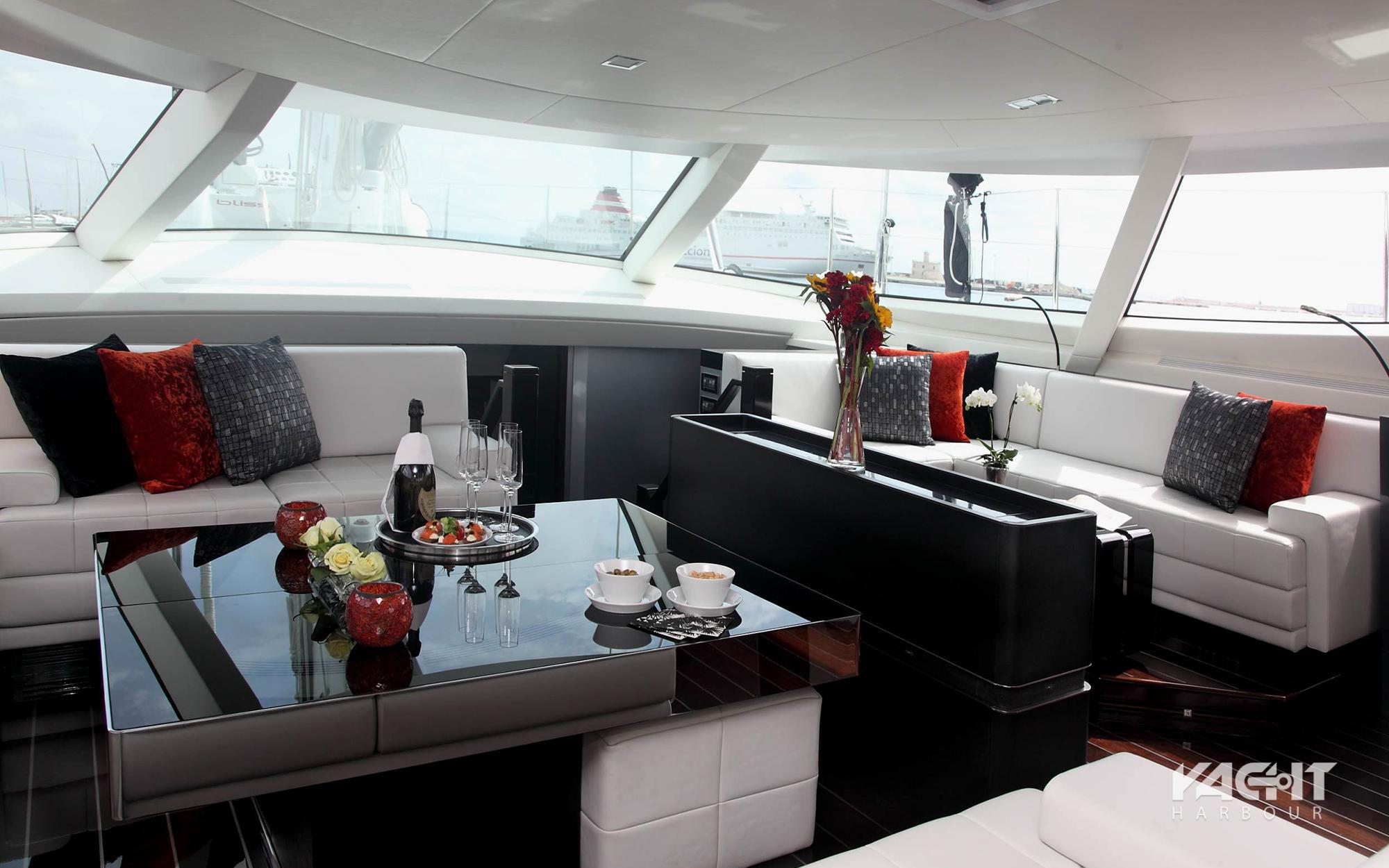 Sailing yacht Bliss Yachting Developments Yacht Harbour