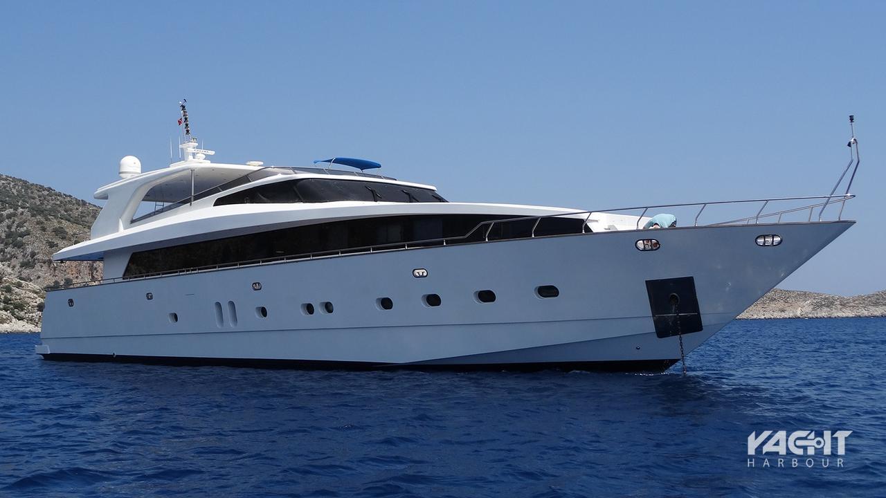 azure yacht