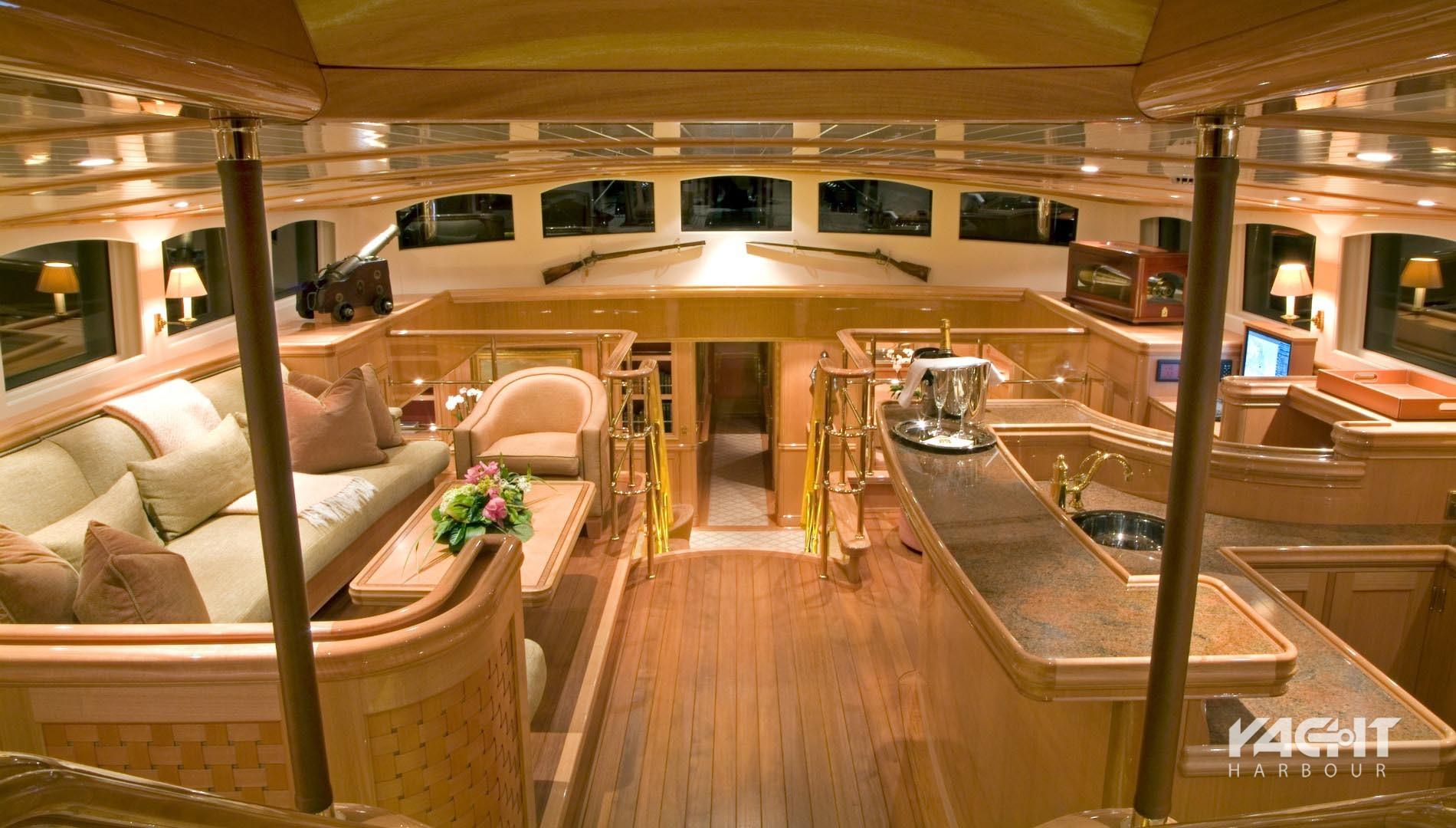 Sailing yacht Marie Vitters Yacht Harbour