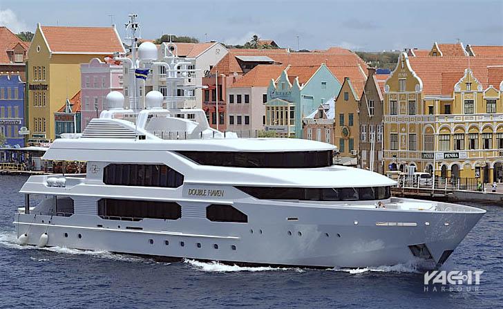 yacht double haven