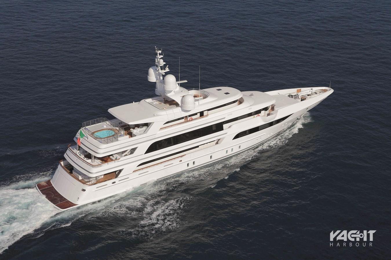 benetti yacht moca