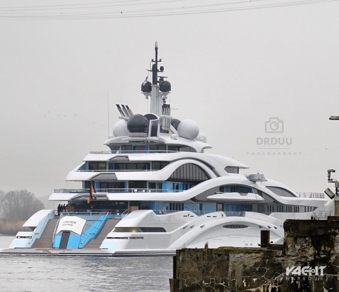 motor yacht al lusail