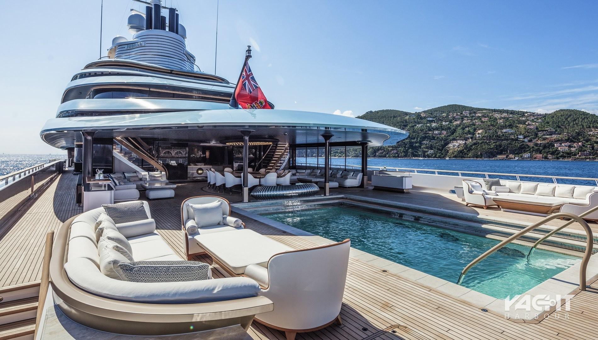 luxury yacht kaos