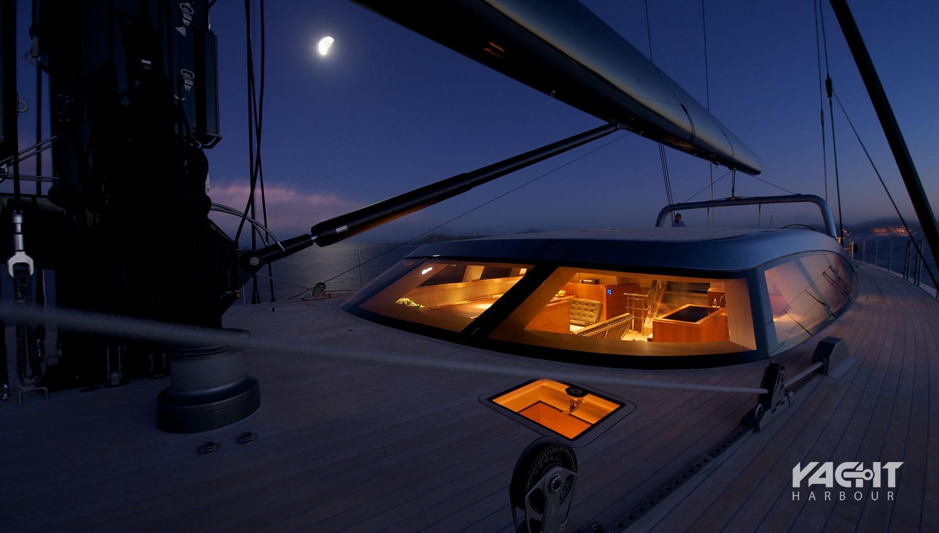 sailing yacht sarissa