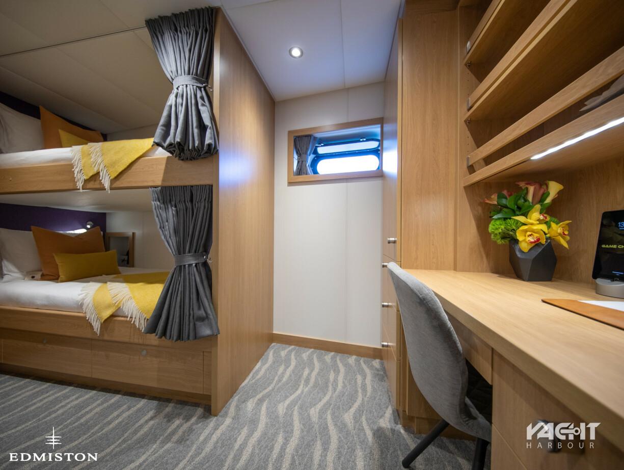 Motor yacht Game Changer Damen Yacht Harbour