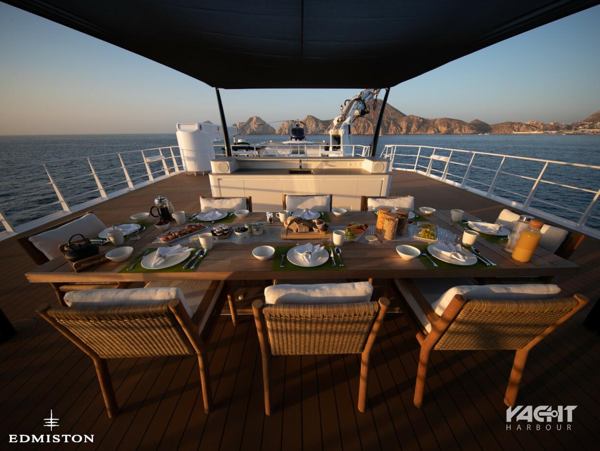 Motor yacht Game Changer Damen Yacht Harbour