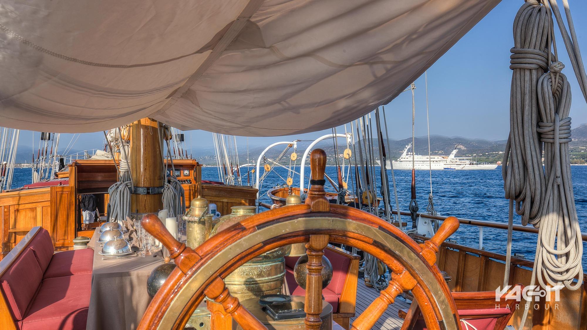 sailing yacht trinakria