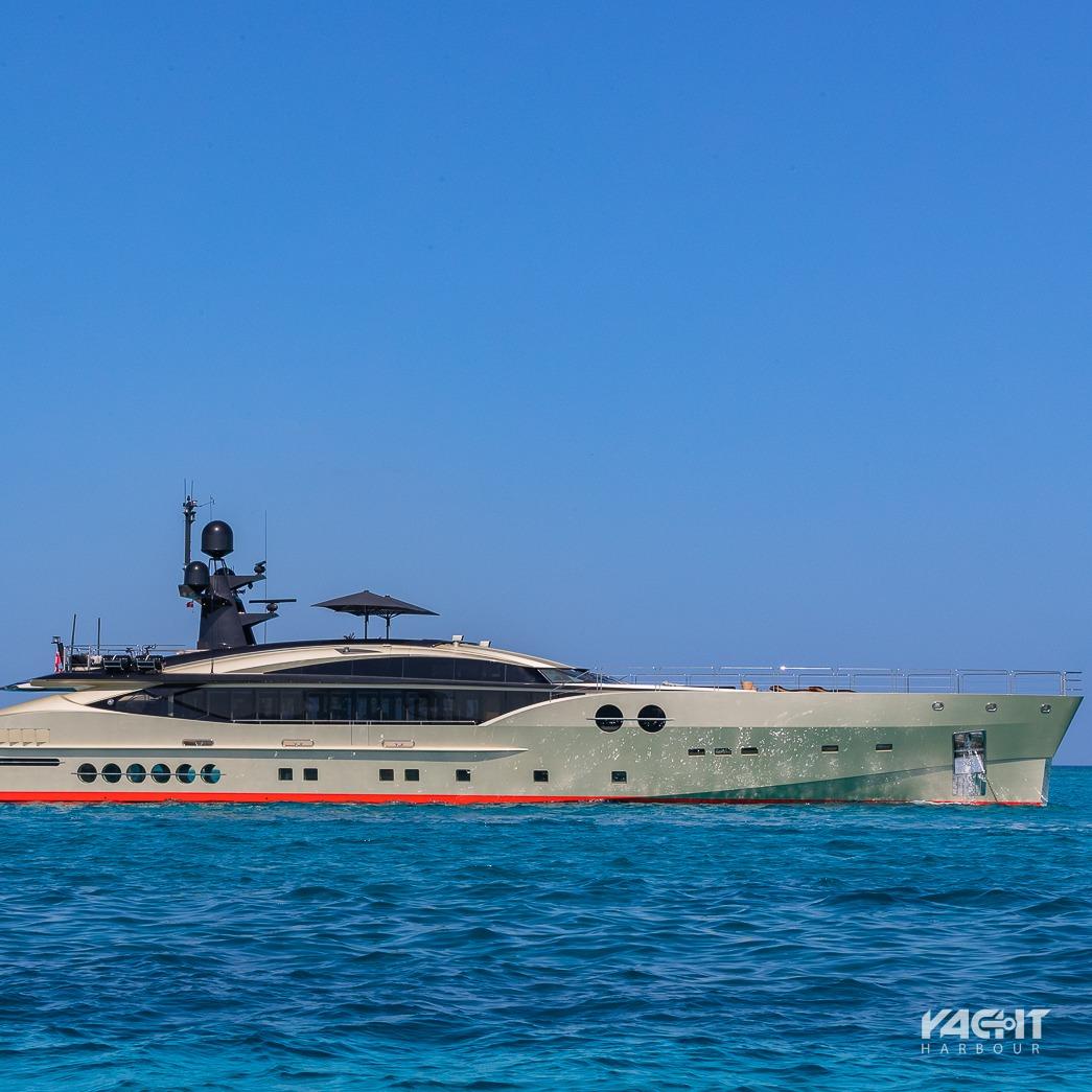 Motor yacht DB9 Palmer Johnson Yacht Harbour