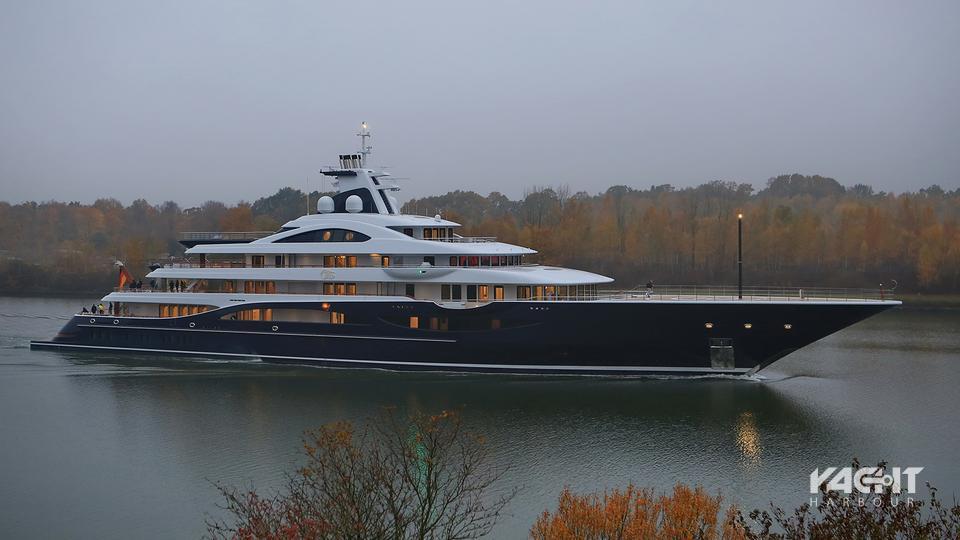 motor yacht alaiya