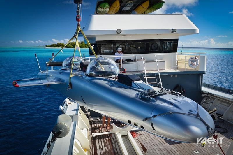 Motor yacht Dr No Narasaki Zosen Yacht Harbour