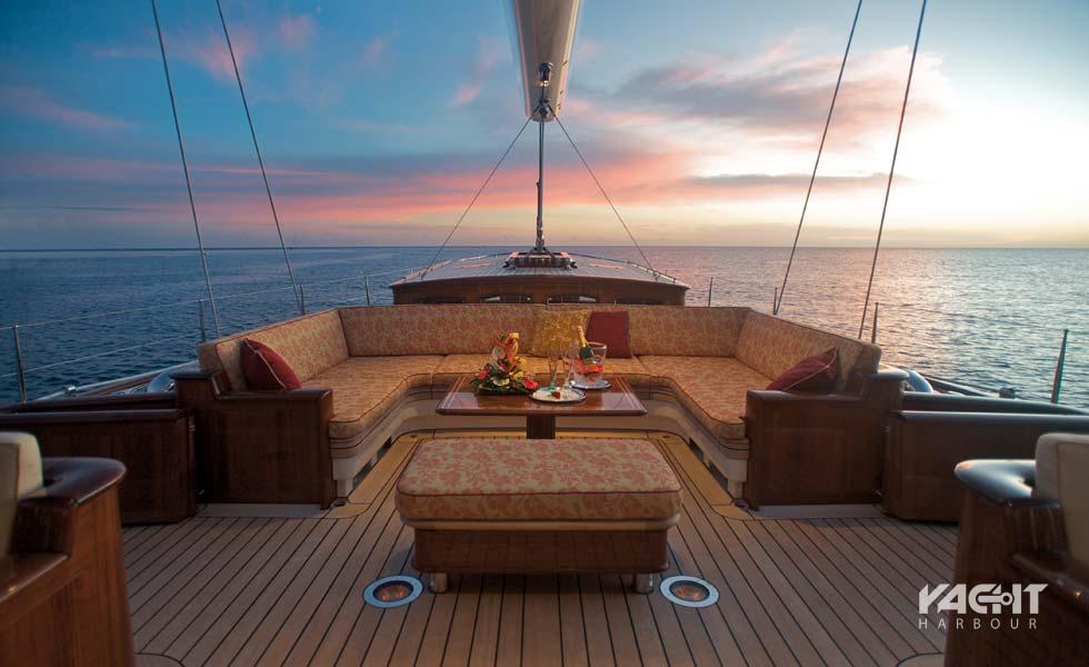 Sailing yacht Anne Vitters Yacht Harbour