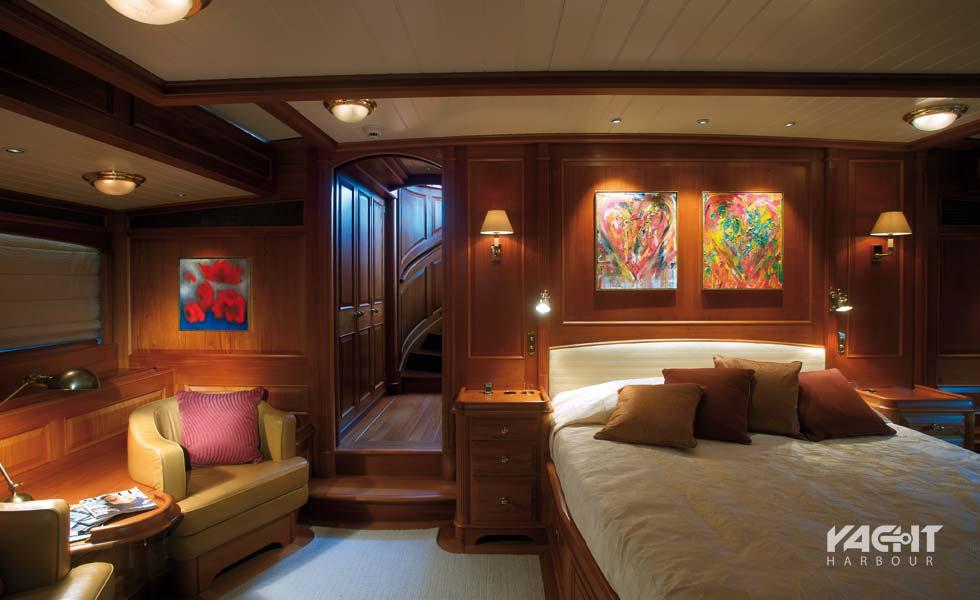 Sailing yacht Anne Vitters Yacht Harbour