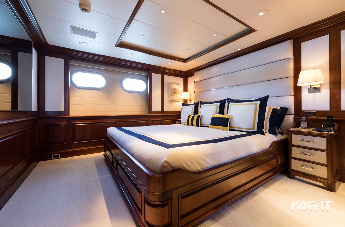 Motor yacht Flag - Feadship - Yacht Harbour