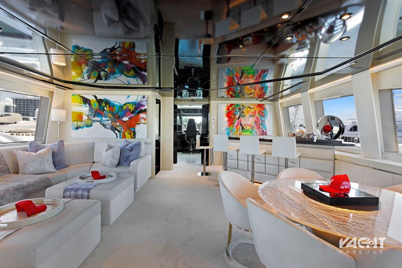 Motor yacht Invision Westship Yacht Harbour