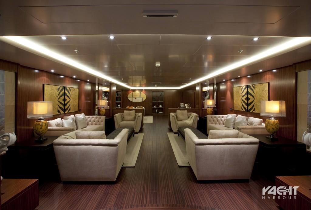 motor yacht eternity