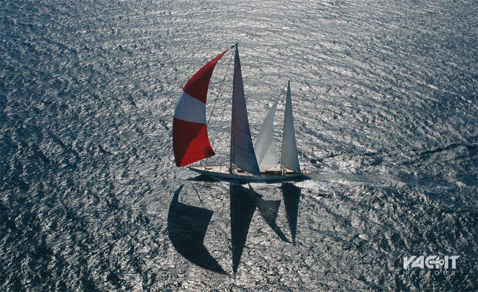 Sailing yacht Adele Vitters Yacht Harbour