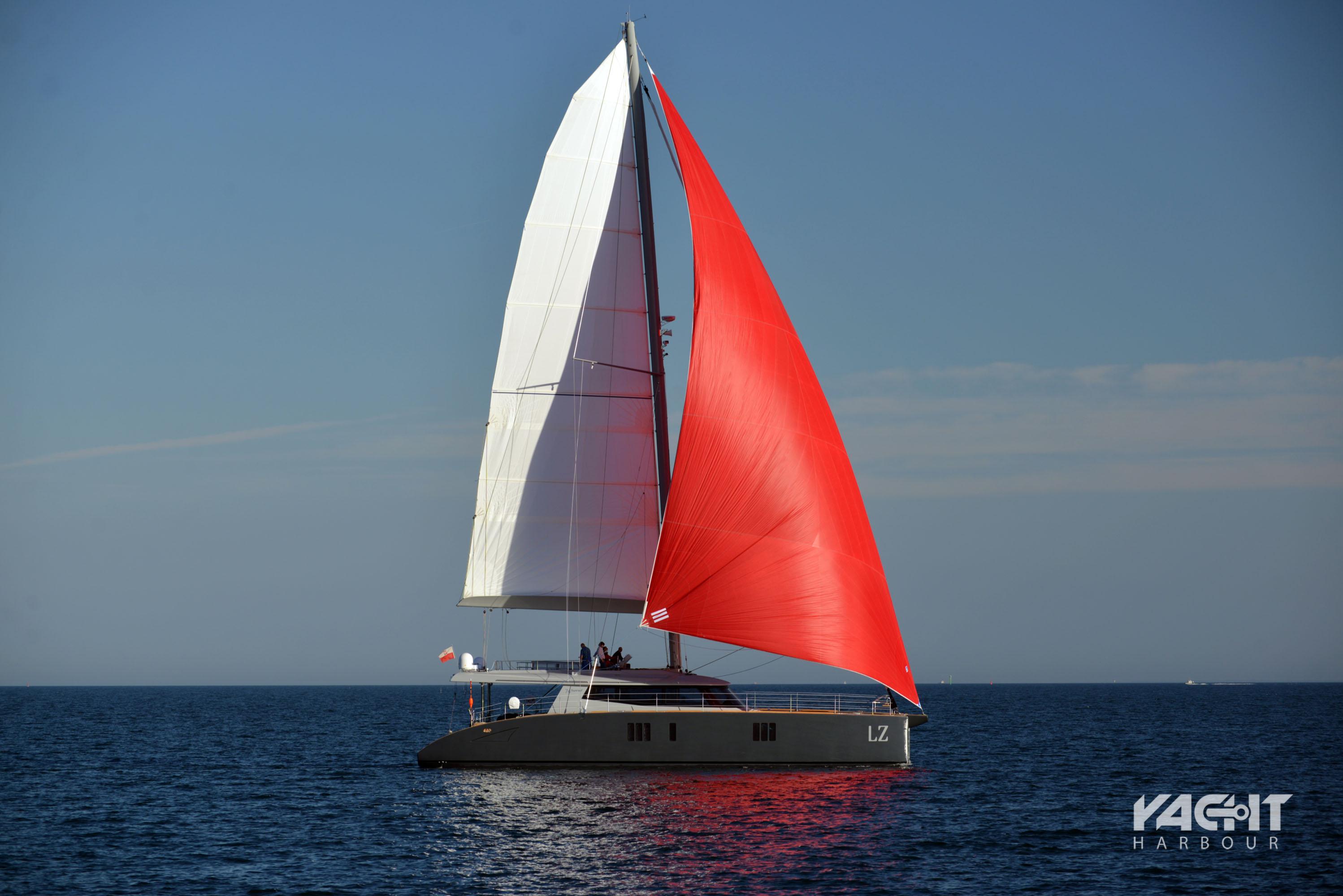 Sailing yacht Lucy Z Sunreef Yacht Harbour