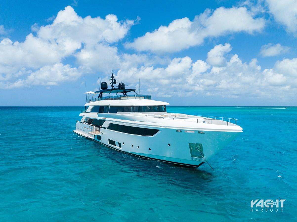 motor yacht asante