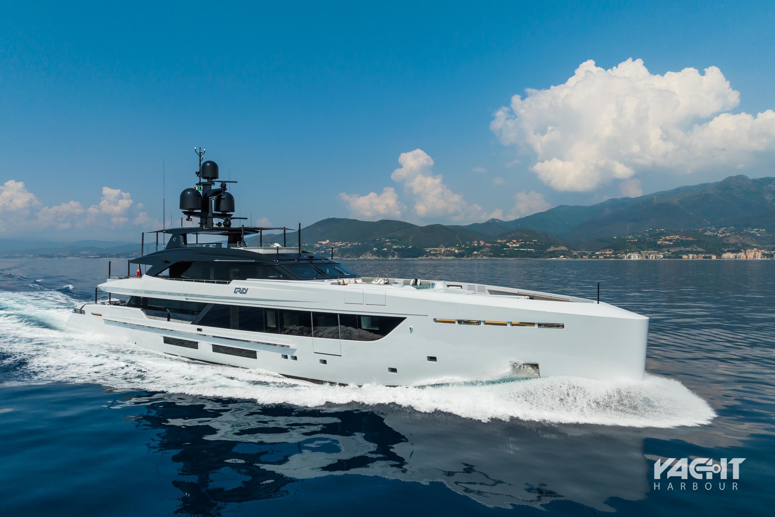 motor yacht grey