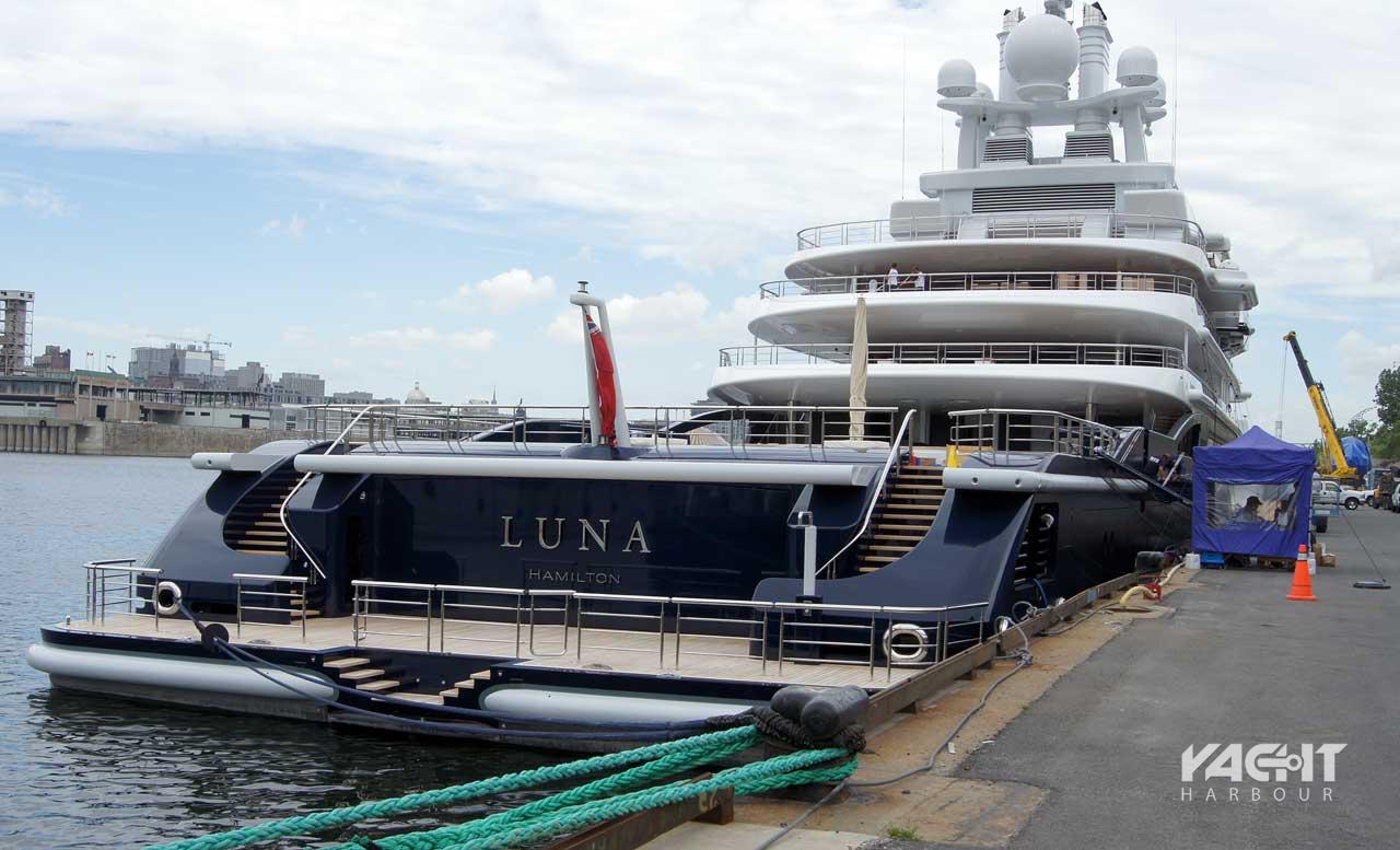 motor yacht luna location